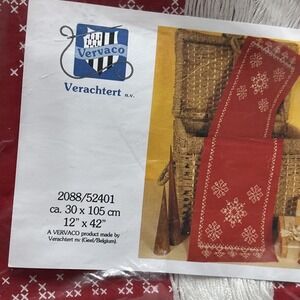 New  TABLE Runner  12"x 42"Vervaco Cross Stitch Kit  2088/52401 Christmas Snow